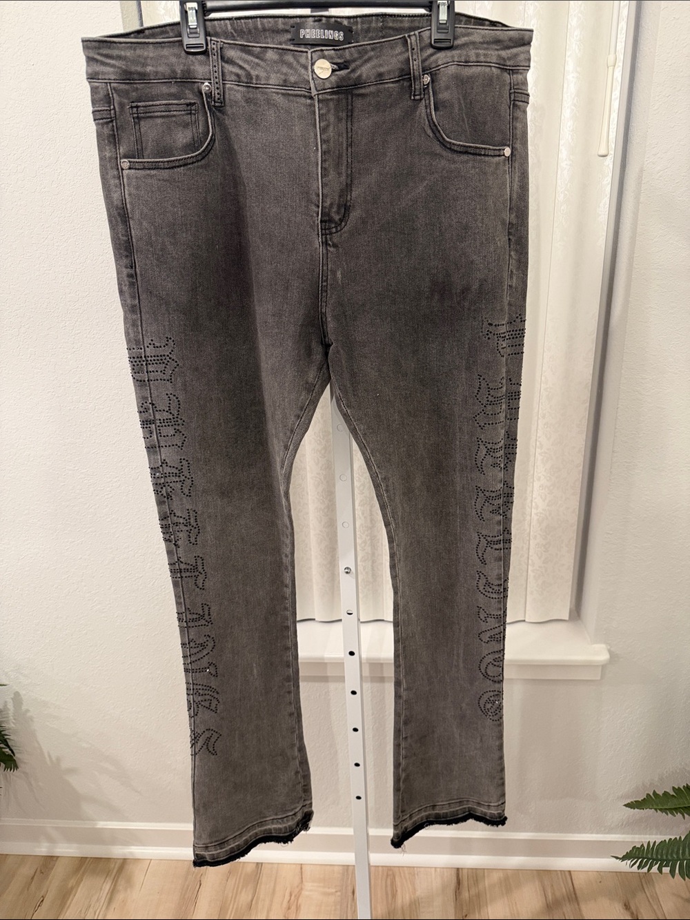 Hudson Jeans Men's Dark Gray Straight Jeans with Side Stud Detailing